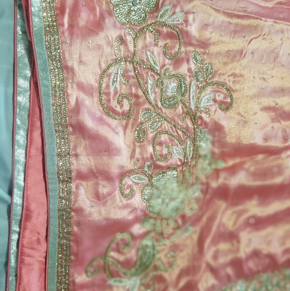 Indian saree - Picture 6 of 8